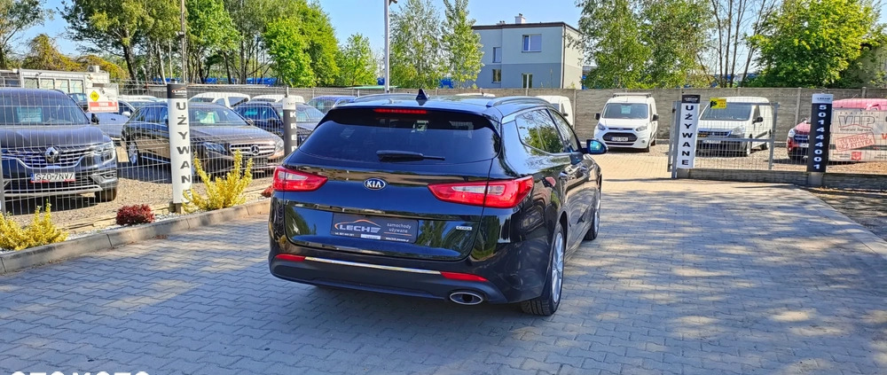 Kia Optima cena 59900 przebieg: 229000, rok produkcji 2018 z Żory małe 667